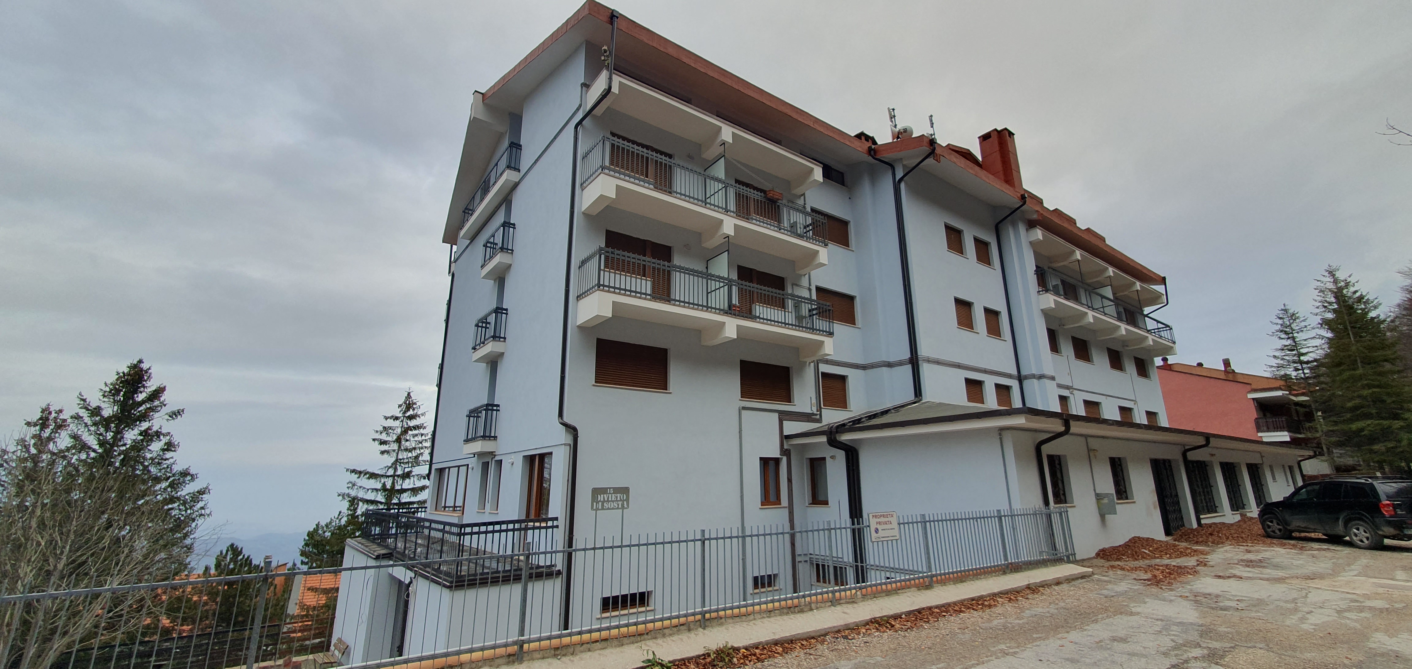 BILOCALE VICINO AGLI IMPIANTI SCIISTICI - Rif. A088