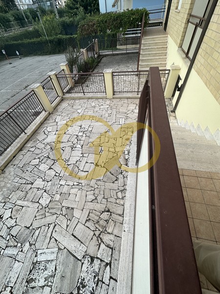image00034